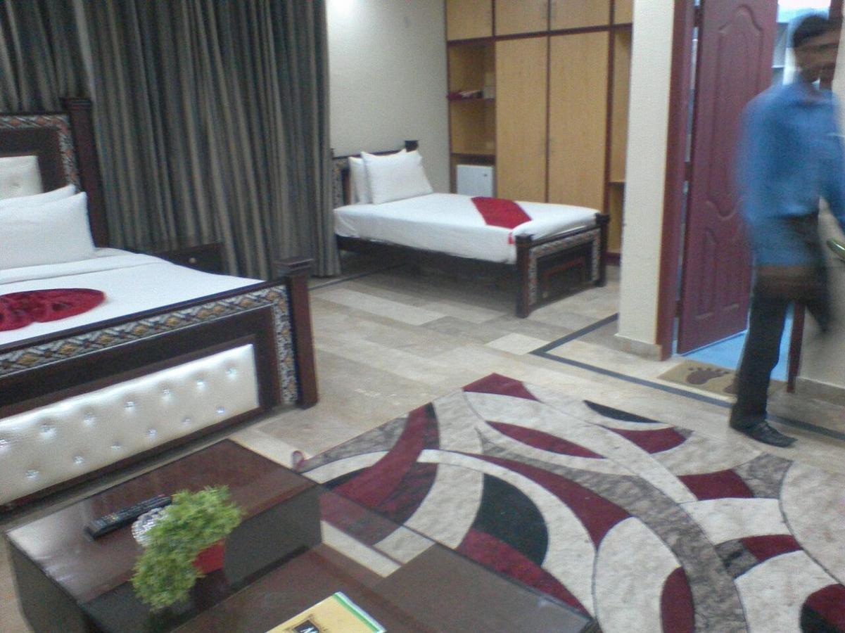 לאהור Pool & Park Resorts מראה חיצוני תמונה